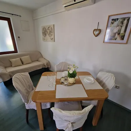 Appartement Ruzmarin *