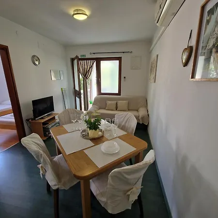 Ruzmarin Appartement Šilo
