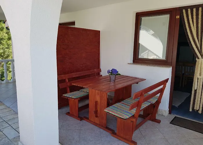 Ruzmarin Apartment Šilo