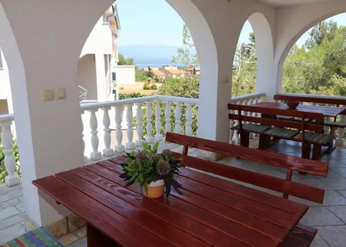Ruzmarin Apartman Silo (Krk)