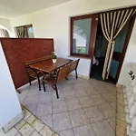 Apartment Ruzmarin *