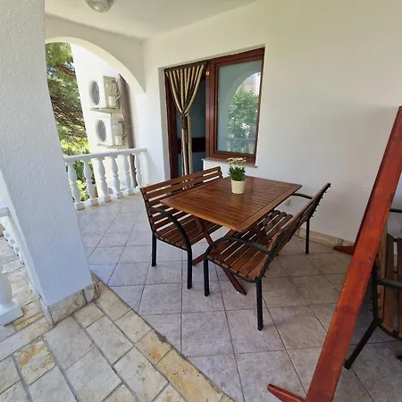 Ruzmarin Appartement *