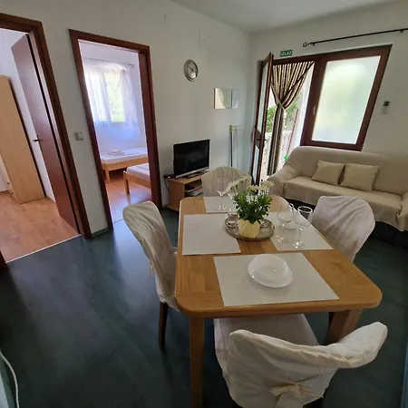 Ruzmarin Appartement Šilo